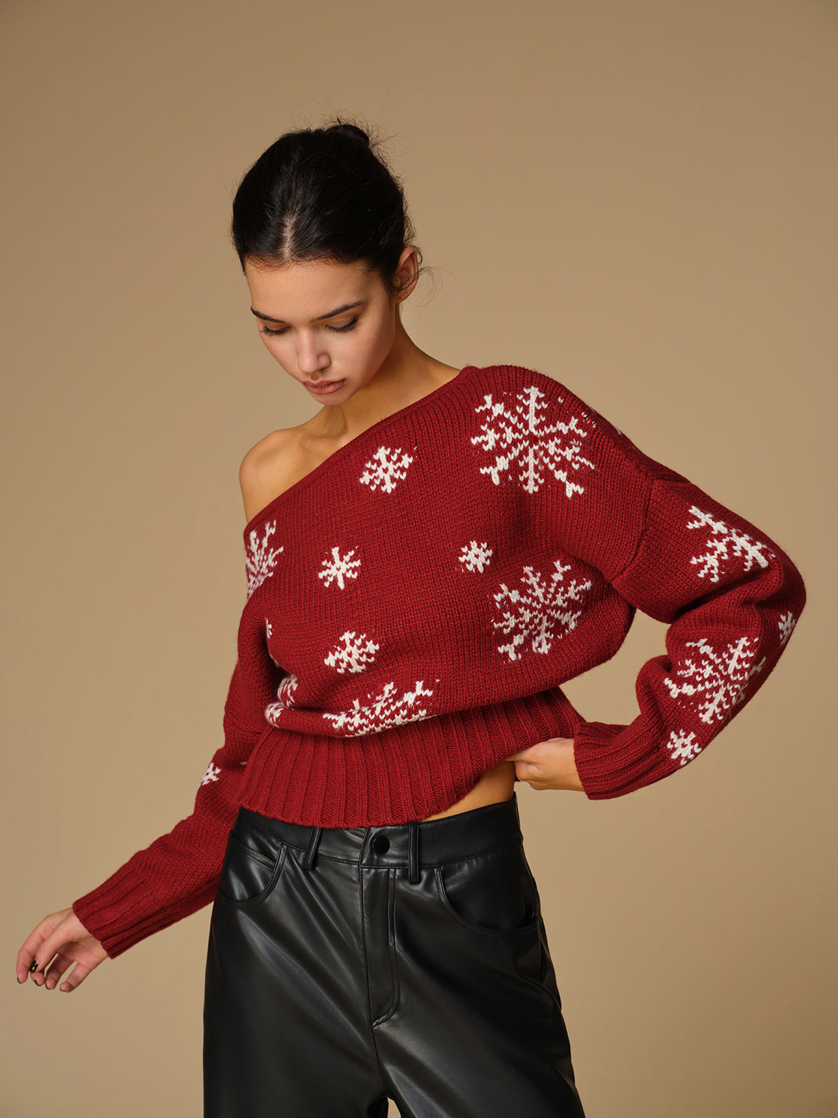 Asymmetrical Christmas Jumper Women
