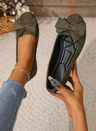 Comfortable slip-on shoes for women
