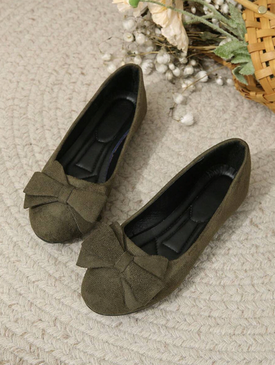 Comfortable slip-on shoes for women