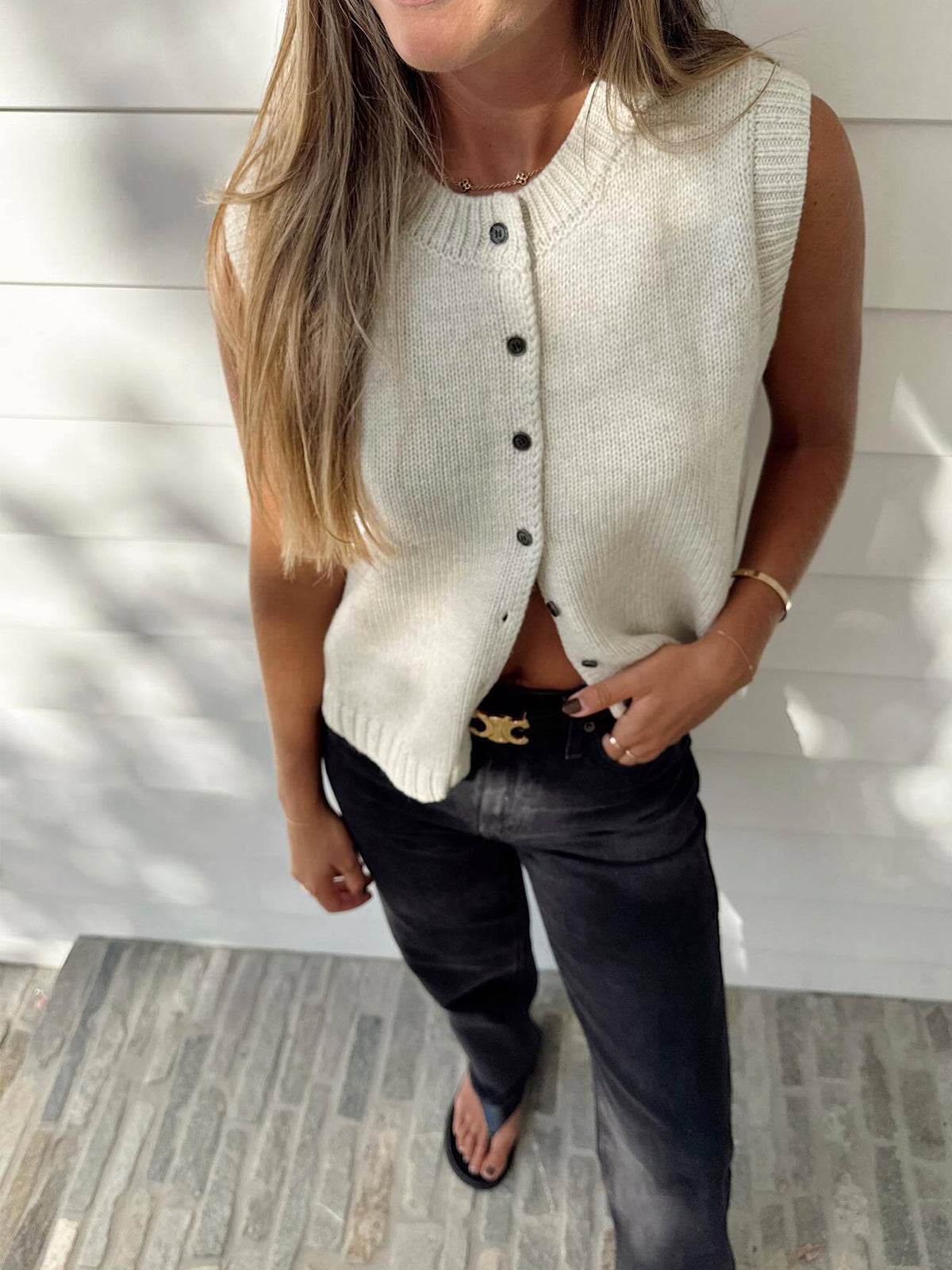 Sleeveles Knitted Women's Cardigan
