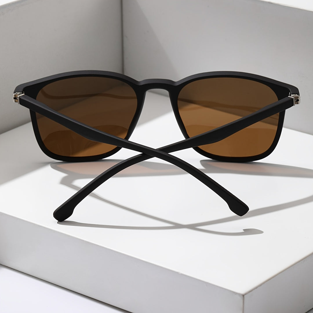 Refined UV Protection Men's Eyewear