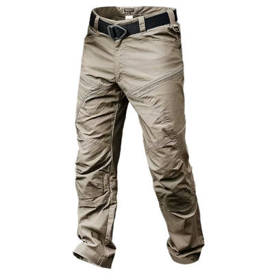 Hard-wearing tactical trousers with water-repellent fabric and several functional pockets for outdoor use.