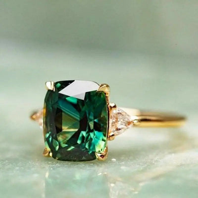 Elegant Sterling Silver Emerald Ring