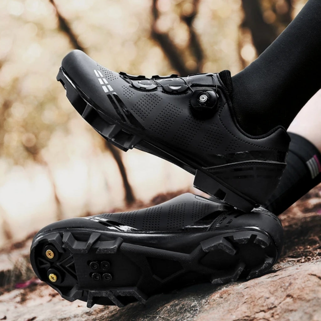 Performance Cycling Shoes with Secure Fit