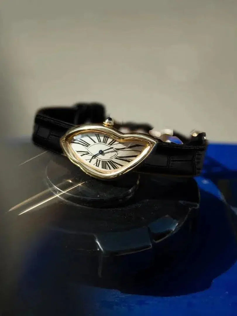 Unique Timeless Melting Watch Design