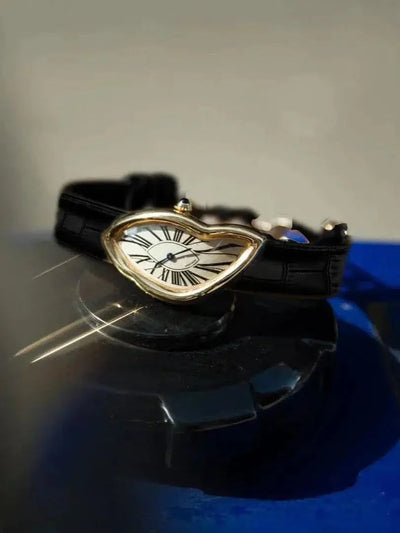 Unique Timeless Melting Watch Design