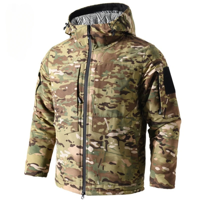 Aussietactix Heated Tactical Jacket - Warm, robust and ideal for outdoor winter adventures.