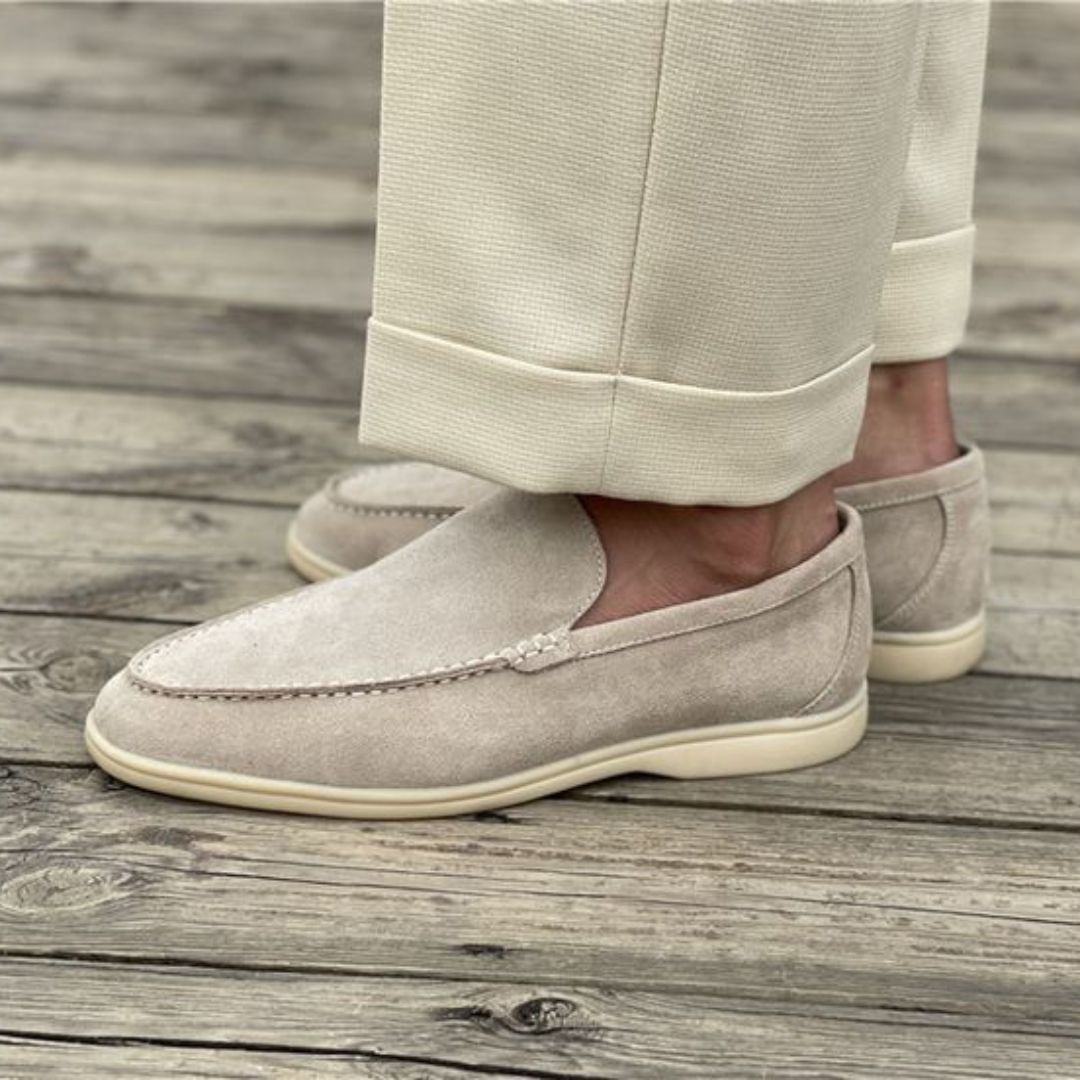 Low Suede Elegance Loafers