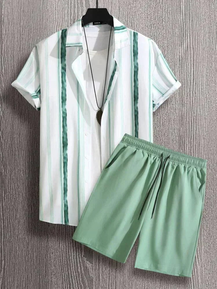 Casual Striped Summer Outfit