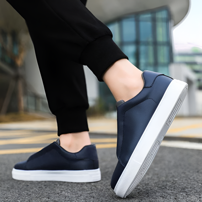 Comfortable Lightweight Leather Sneakers Men