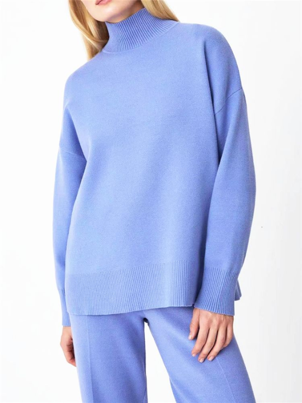 Classic & Stylish Knitted Set