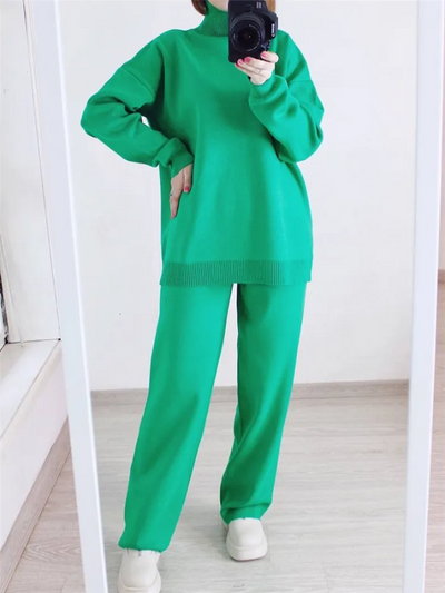 Classic & Stylish Knitted Set