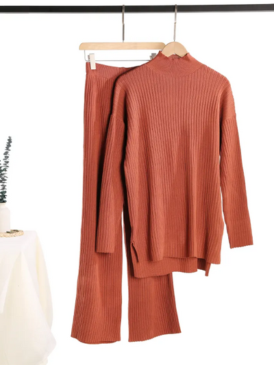 Classic & Stylish Knitted Set