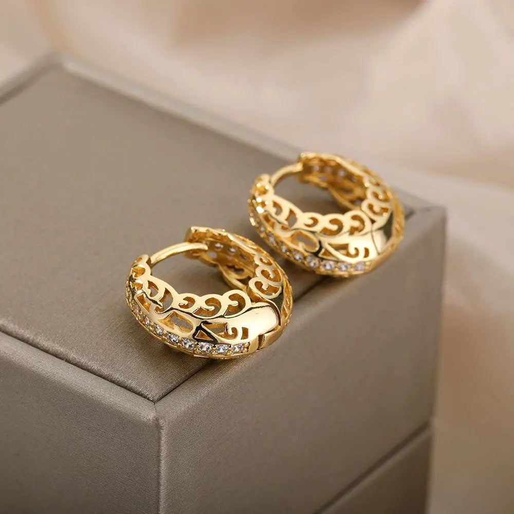 Minimalist Gold Mandala Elegant Earrings