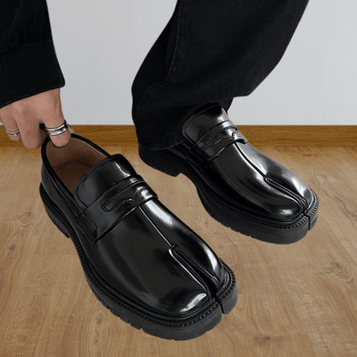 Modern Comfort Split-Toe Shoes