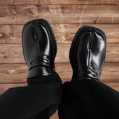 Modern Comfort Split-Toe Shoes