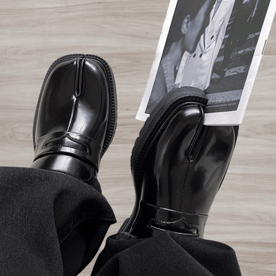 Modern Comfort Split-Toe Shoes