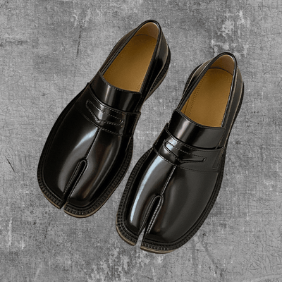 Modern Comfort Split-Toe Shoes