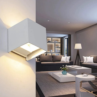 MotionLux Luxury wall lamp