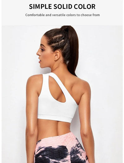 Shockproof Yoga Bra One-Shoulder Look
