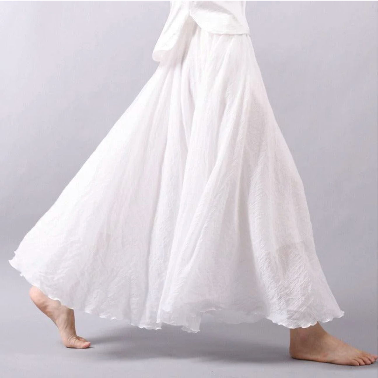 Elegant Flowing Stylish Women's Skirt