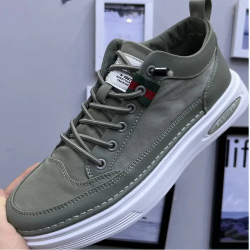 SneakersLuxe Breathable Casual Men’s Sneakers