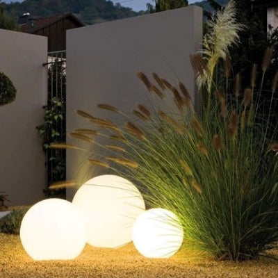 SphereBright Color-Changing Garden LED Light