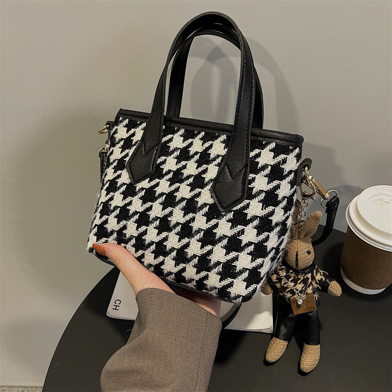 Stylish Houndstooth Women's Shoulder Bag