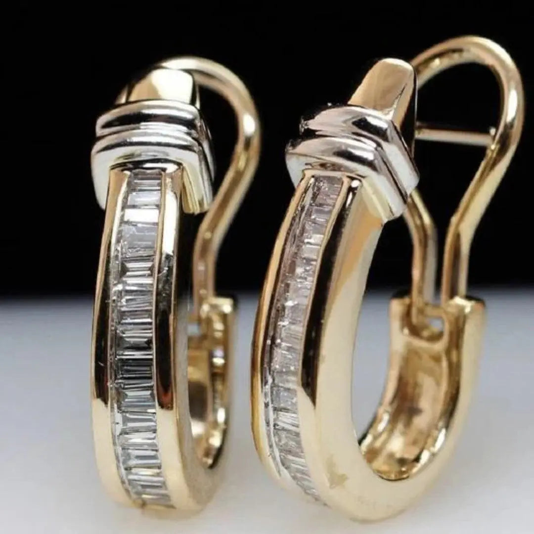 Elegant Handcrafted Diamond Gold Earrings