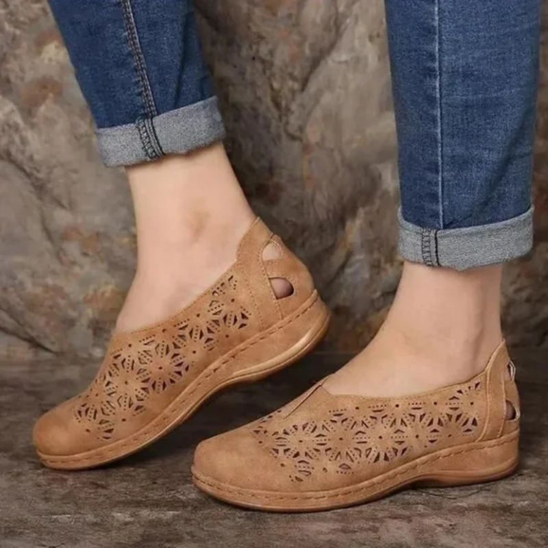 Orthopedic Sandals with Damping Insole